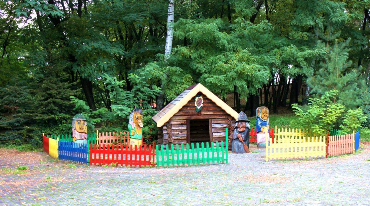 Park Lesny 'U Kaczyny' Hotel Rogow Exterior photo